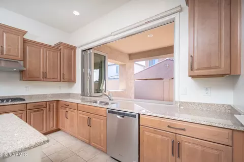 Kitchen - 9541 E Theia Dr, Mesa, AZ 85212 photo 3 of 6