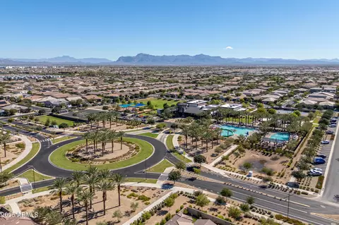 View/Area - 9541 E Theia Dr, Mesa, AZ 85212 photo 7 of 8