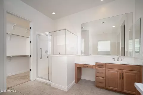 Bath - 9541 E Theia Dr, Mesa, AZ 85212 photo 2 of 5
