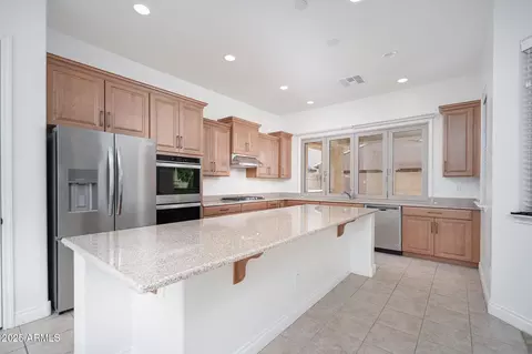 Kitchen - 9541 E Theia Dr, Mesa, AZ 85212 photo 1 of 6