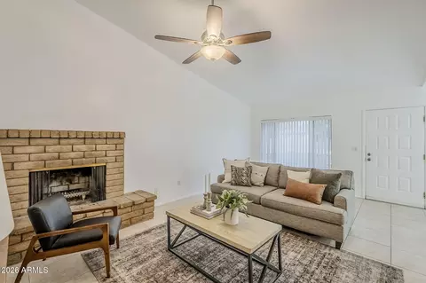 16 W Loma Vista Dr #104, Tempe, AZ 85282