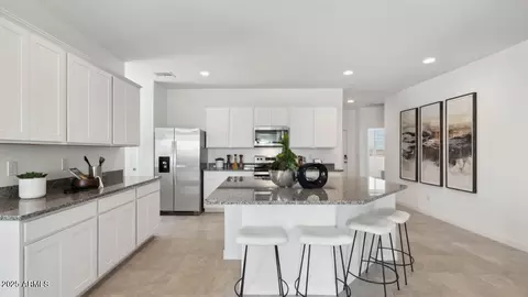 1698 N Comiskey Dr, Florence, AZ 85132 photo 3