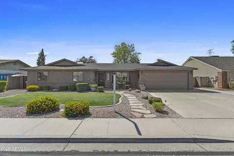 3133 E Dover St, Mesa, AZ 85213