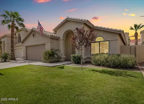 2223 W Myrtle Dr, Chandler, AZ 85248