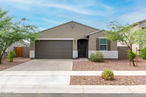 17729 W Fetlock Trl, Surprise, AZ 85387