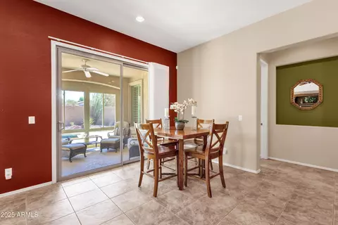 Dining - 4049 E Rakestraw Ln, Gilbert, AZ 85298 photo 3 of 3