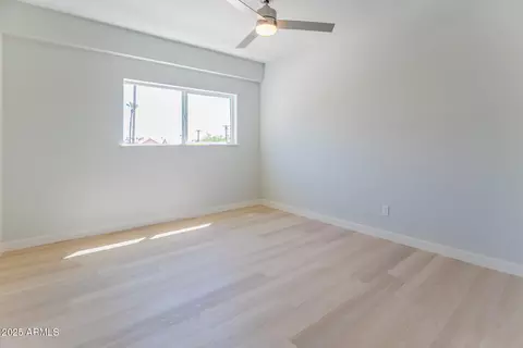 Bedroom - 349 E Thomas Rd #E301, Phoenix, AZ 85012 photo 1 of 4
