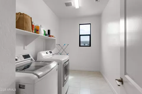 Other - 821 E Monte Way, Phoenix, AZ 85042 photo 4 of 10