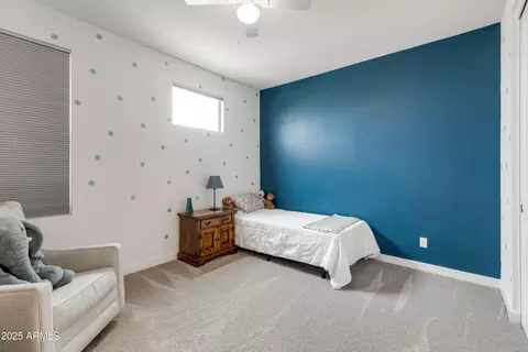 Bedroom - 821 E Monte Way, Phoenix, AZ 85042 photo 4 of 5