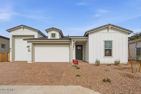 4744 E Serviceberry Ln, San Tan Valley, AZ 85140