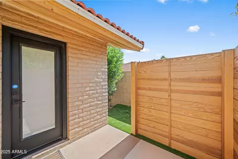 Exterior - 2501 E Cholla St, Phoenix, AZ 85028 photo 8 of 12