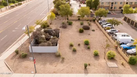 10899 W Olive Ave #G, Peoria, AZ 85345