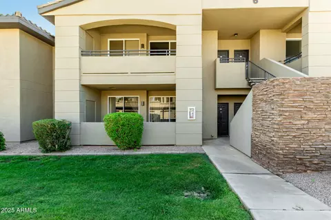 7009 E Acoma Dr #1022, Scottsdale, AZ 85254