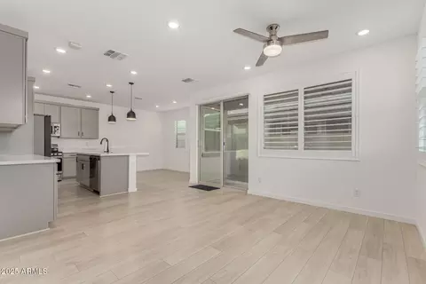 4752 S Ferric --, Mesa, AZ 85212 photo 9