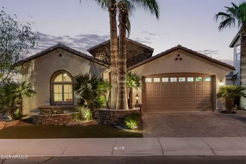 192 E Prescott Dr, Chandler, AZ 85248