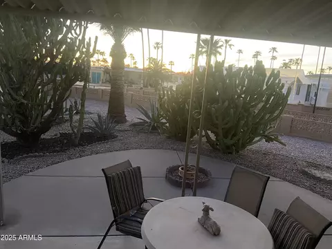 1206 W Klamath Dr, Apache Junction, AZ 85119
