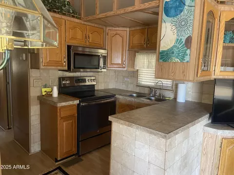 1206 W Klamath Dr, Apache Junction, AZ 85119 photo 6