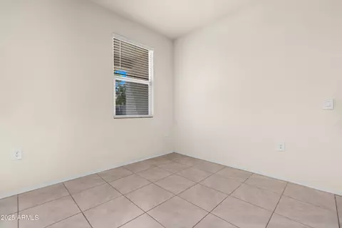 Bedroom - 9347 E Silo Rd, Florence, AZ 85132 photo 6 of 7