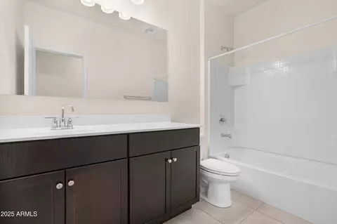 Bath - 9347 E Silo Rd, Florence, AZ 85132 photo 1 of 3