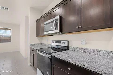 Kitchen - 9347 E Silo Rd, Florence, AZ 85132 photo 3 of 4