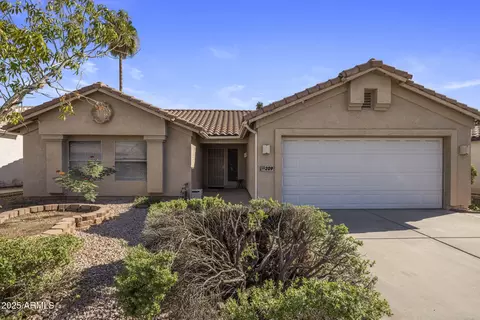 209 W Behrend Dr, Phoenix, AZ 85027