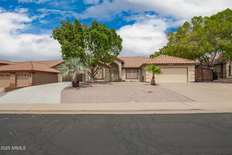 6424 E Quartz St, Mesa, AZ 85215