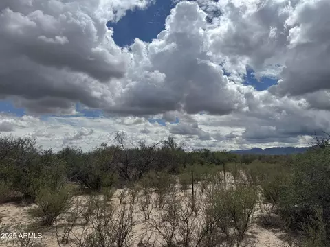10 N Acres N Barajas Way #24, Cochise, AZ 85606