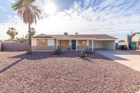 451 N San Jose Cir, Mesa, AZ 85201