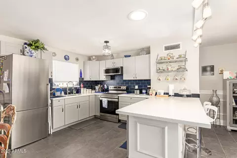Kitchen - 5252 E Des Moines St, Mesa, AZ 85205 photo 1 of 1