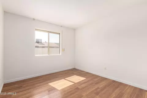 4250 N 77th Ave, Phoenix, AZ 85033 photo 11