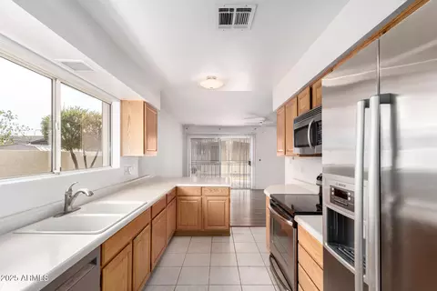 4250 N 77th Ave, Phoenix, AZ 85033 photo 20