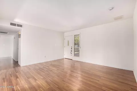 4250 N 77th Ave, Phoenix, AZ 85033 photo 10