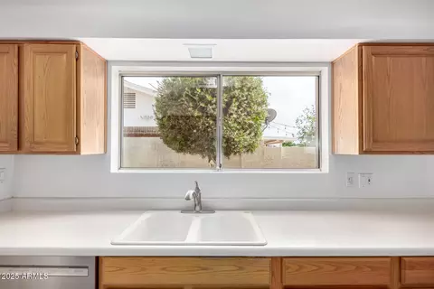 4250 N 77th Ave, Phoenix, AZ 85033 photo 21