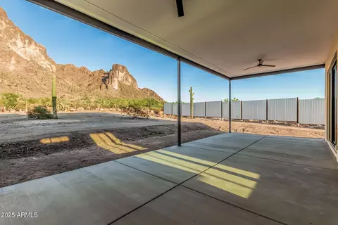 Exterior - 2075 N Holmes Rd, Apache Junction, AZ 85119 photo 10 of 15