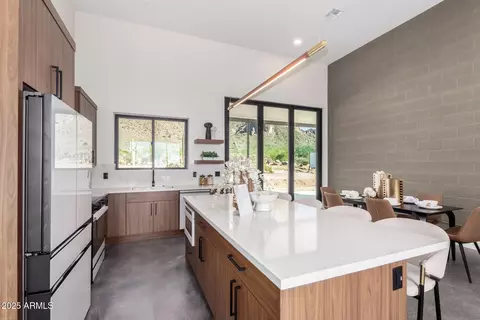 Kitchen - 2075 N Holmes Rd, Apache Junction, AZ 85119 photo 3 of 4