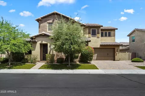 944 W Glacier Dr, Chandler, AZ 85248