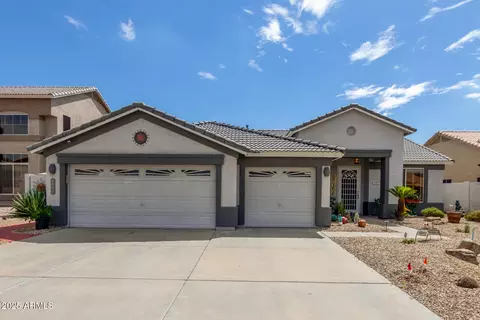 6847 W El Cortez Pl, Peoria, AZ 85383