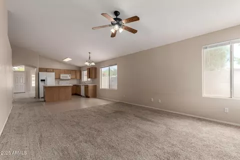 Living - 39 W Gail Dr, Gilbert, AZ 85233 photo 6 of 8