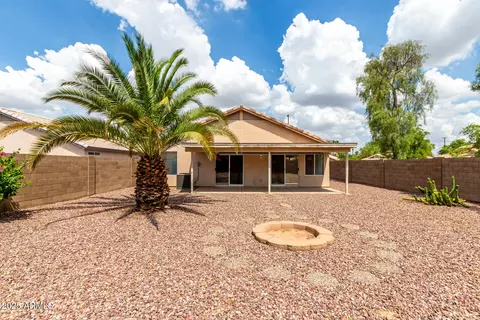 Exterior - 39 W Gail Dr, Gilbert, AZ 85233 photo 4 of 6