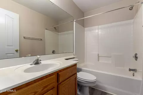 Bath - 39 W Gail Dr, Gilbert, AZ 85233 photo 3 of 3