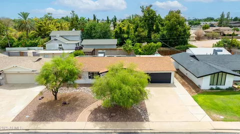 View/Area - 1255 W Devonshire St, Mesa, AZ 85201 photo 2 of 17