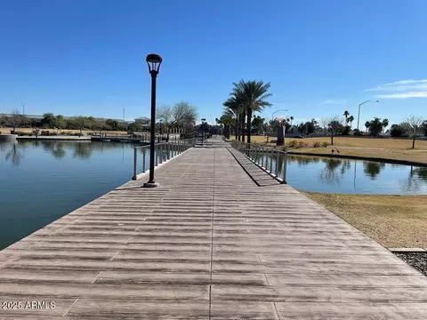 View/Area - 1255 W Devonshire St, Mesa, AZ 85201 photo 13 of 17