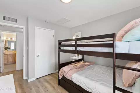 Bedroom - 1255 W Devonshire St, Mesa, AZ 85201 photo 5 of 6