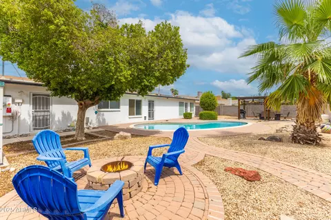 Exterior - 1255 W Devonshire St, Mesa, AZ 85201 photo 5 of 9