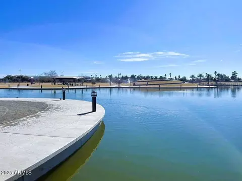 View/Area - 1255 W Devonshire St, Mesa, AZ 85201 photo 11 of 17