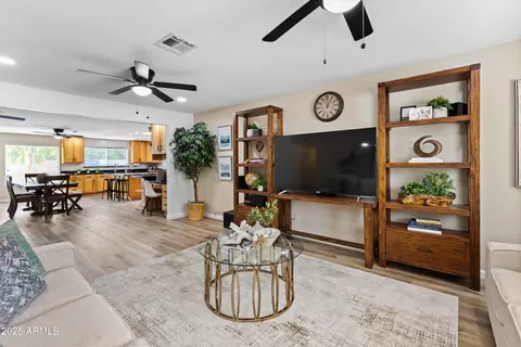Living - 1255 W Devonshire St, Mesa, AZ 85201 photo 2 of 2