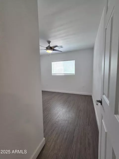 Entry Way - 1702 W Hidalgo Ave, Phoenix, AZ 85041 photo 2 of 3