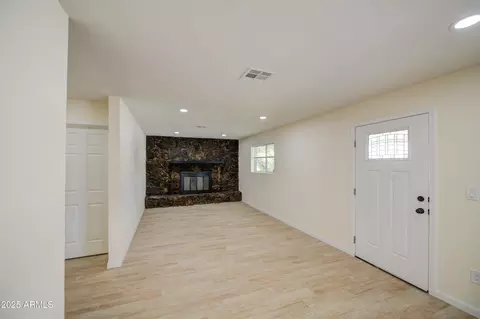 Living - 4144 N 29th Ave, Phoenix, AZ 85017 photo 2 of 8