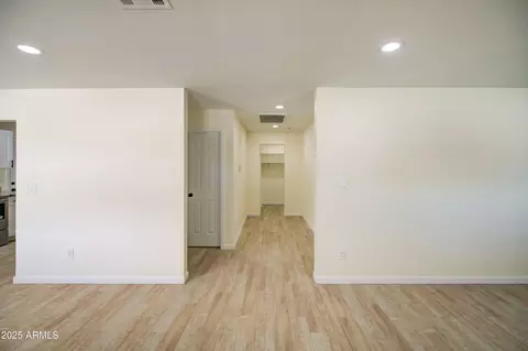 Entry Way - 4144 N 29th Ave, Phoenix, AZ 85017 photo 1 of 4