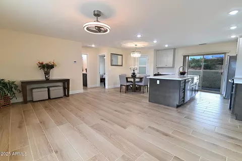 20214 E Mesa Verde Rd, Mayer, AZ 86333